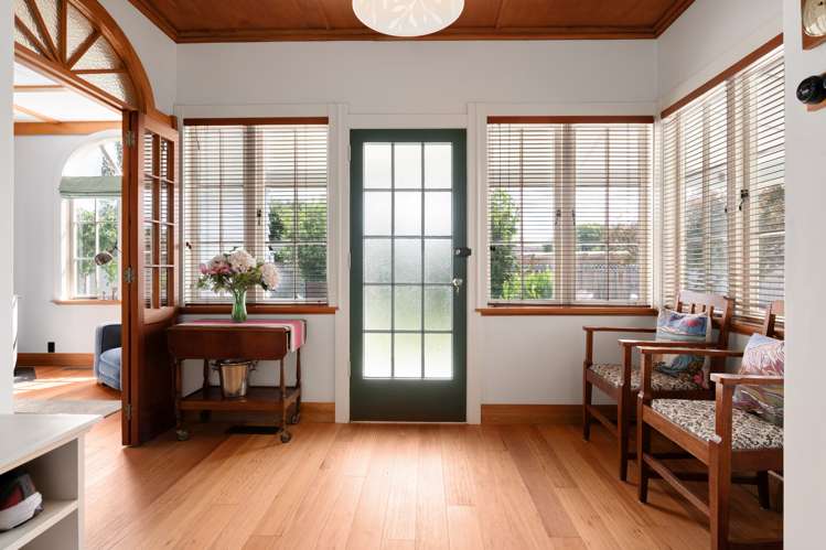 85 Galloway Street Hamilton East_5