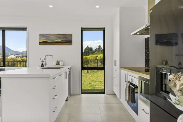 51 Maru Terrace Wharewaka_4