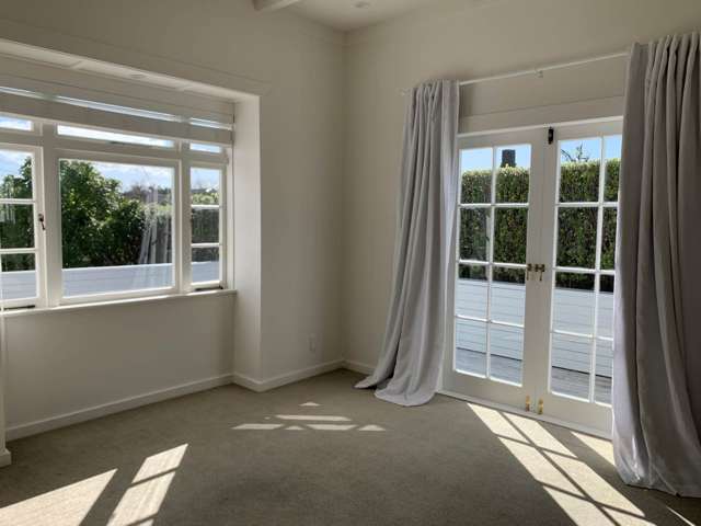 2/52 Dominion Street Takapuna_3