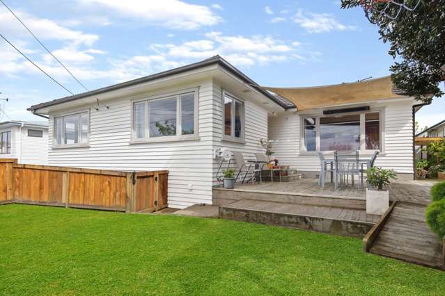 146 Tuhikaramea Road Dinsdale_4