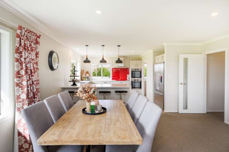 25 Roots Street East Feilding_10