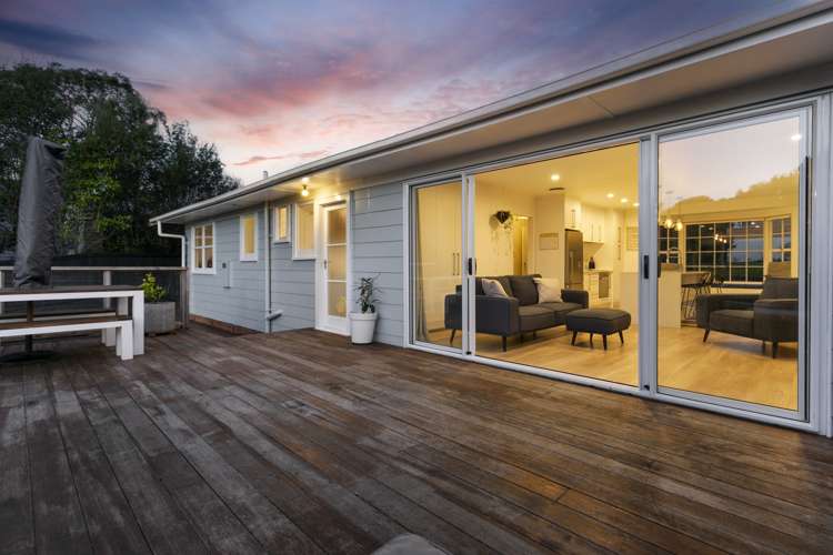 3 Easter Parade Glen Eden_21