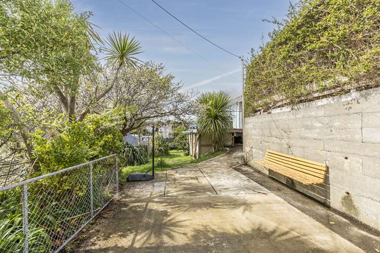 81 Severn Street Island Bay_15