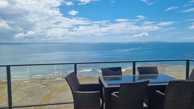 1268b Whangaparaoa Road_0