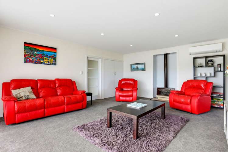 19 Watson Street Akaroa_9