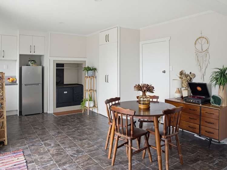 299 Utopia Road_5