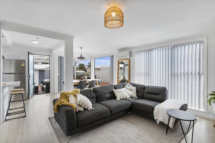 21 Sullivan Avenue Mangere Bridge_7