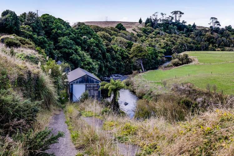 127 Normanby Road Normanby_22