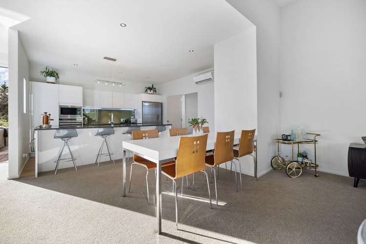 538 Peninsula Road Kelvin Heights_21