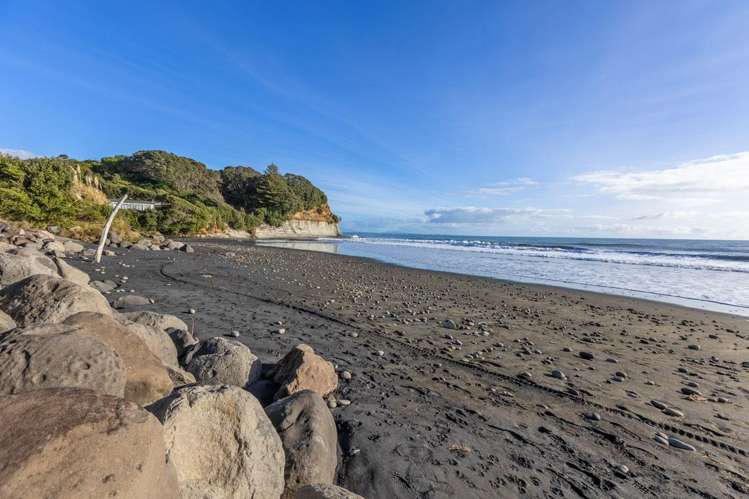 Wai-iti Beach Retreat Beach Road Waiiti_27