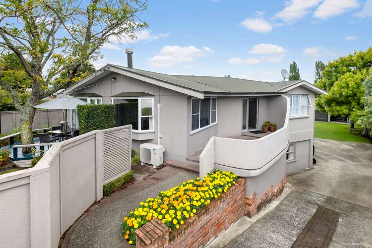 17 Queenwood Avenue Queenwood_21