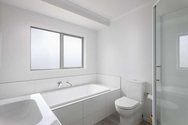 5b Hinz Lane Bell Block_18