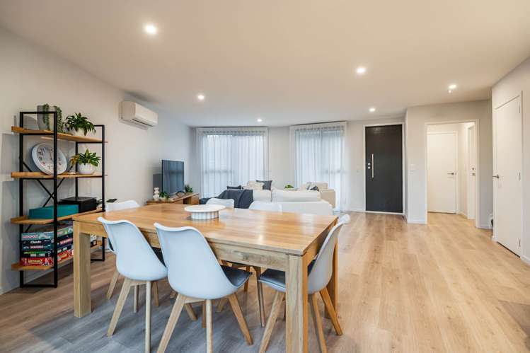 105 Bonair Crescent Millwater_11