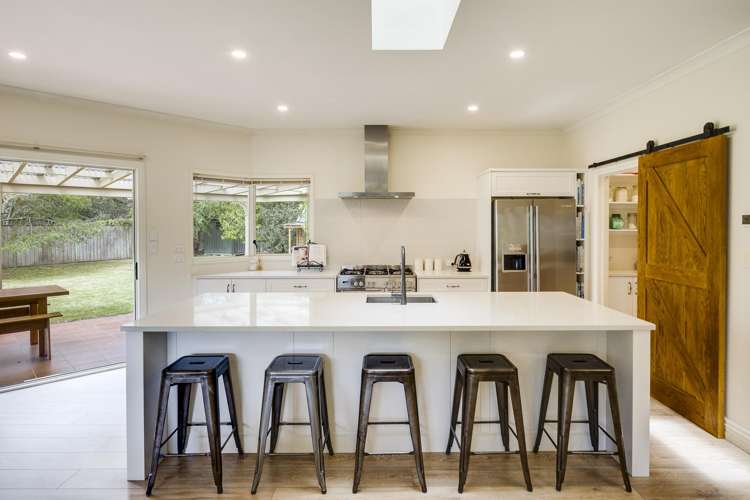 82 Kent Terrace Taradale_11