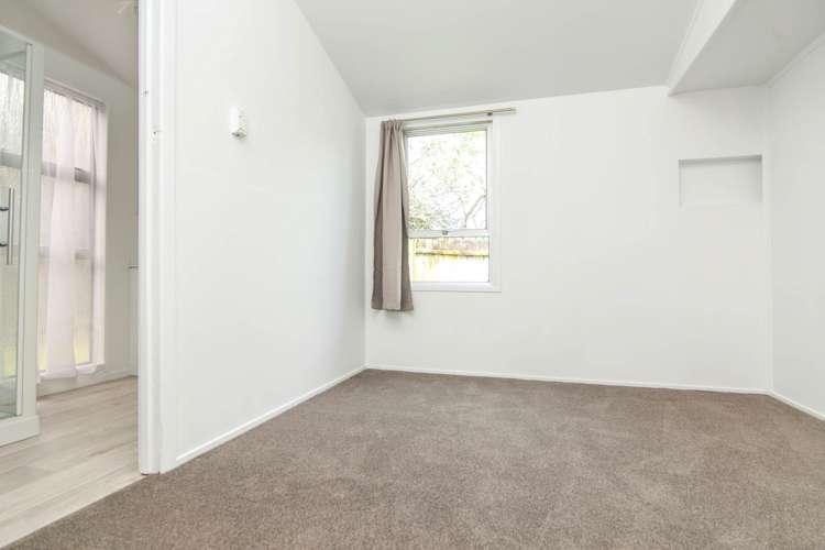 12 Glen Road Ranui_13
