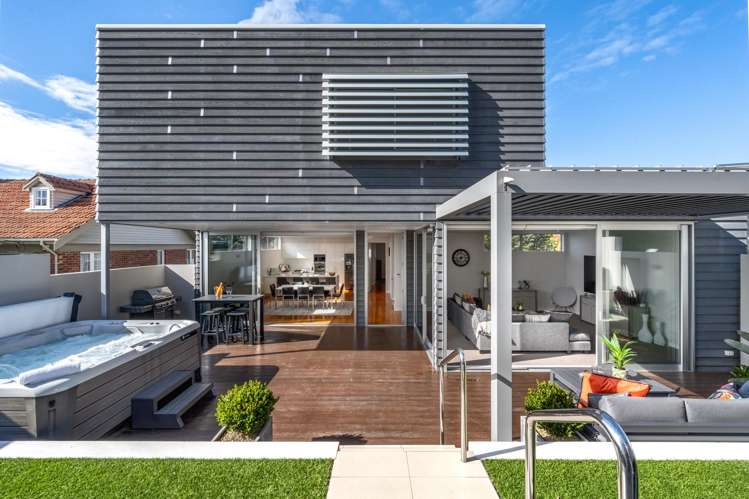 33 Luplau Crescent_2