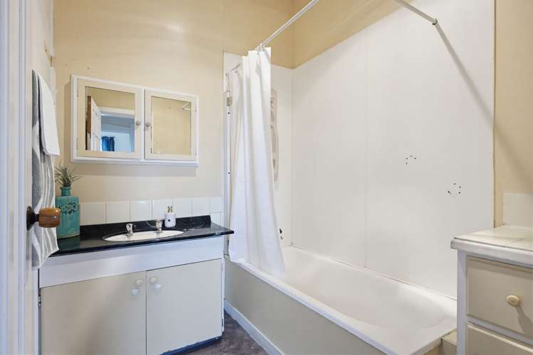 255 Lytton Road Elgin_16