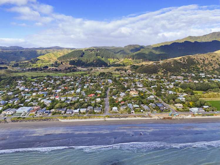 154 Tilley Road Paekakariki_39