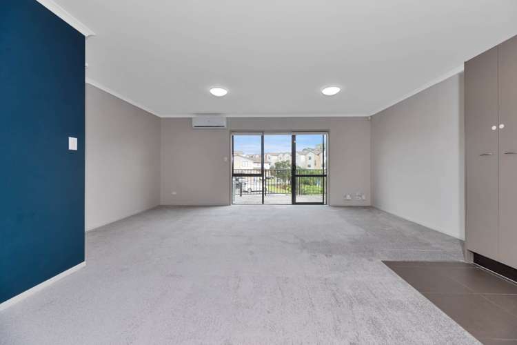 230/172 McLeod Road Te Atatu South_22