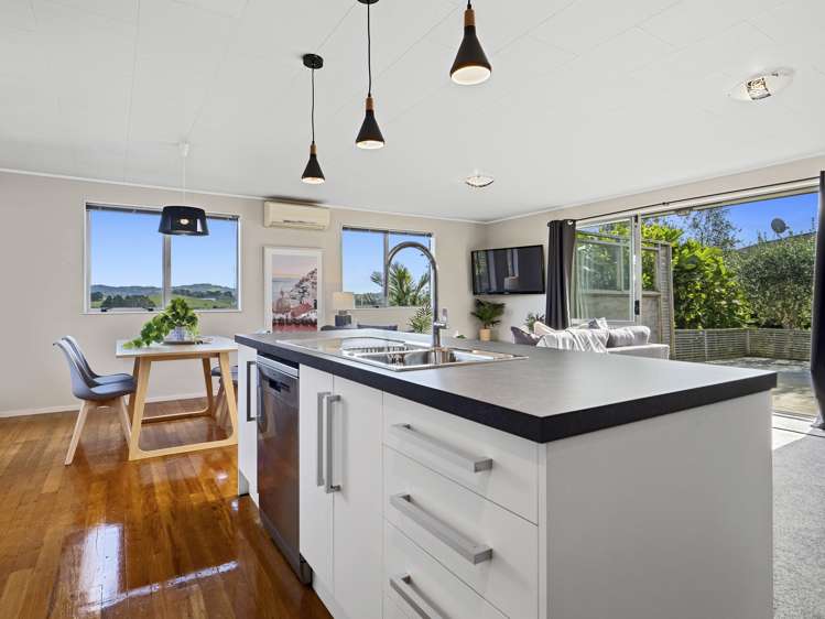 8 Blue Gum Drive Warkworth_1