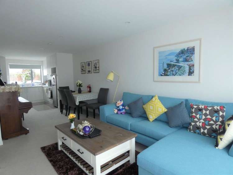 15/2 Stone Street Miramar_4