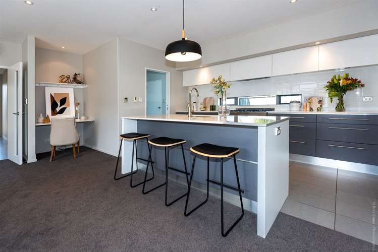 12 Torrey Pines Waimairi Beach_10