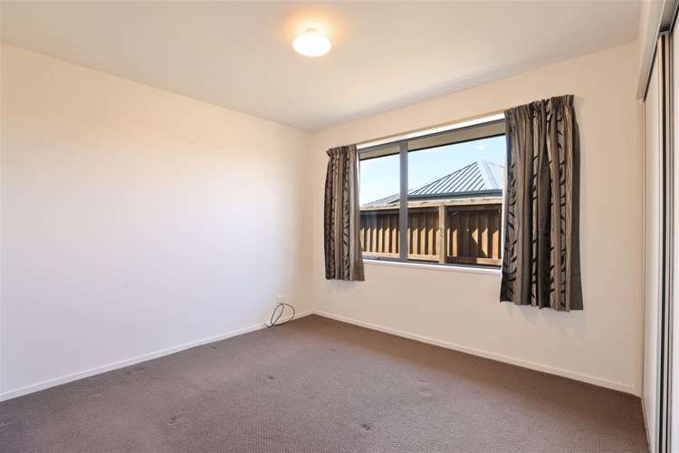 8 Parkdale Close Allenton_8
