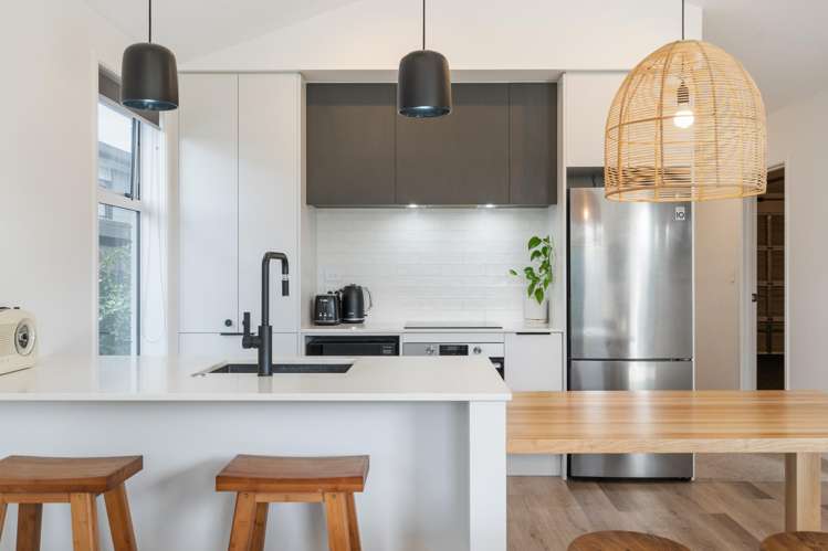 7 Ngaire Way Papamoa Beach_15