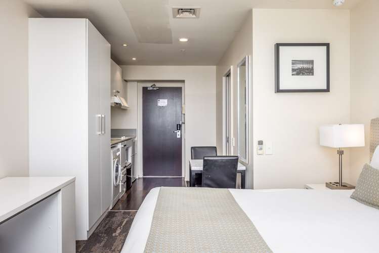 1822/10 Waterloo Quadrant Auckland Central_5