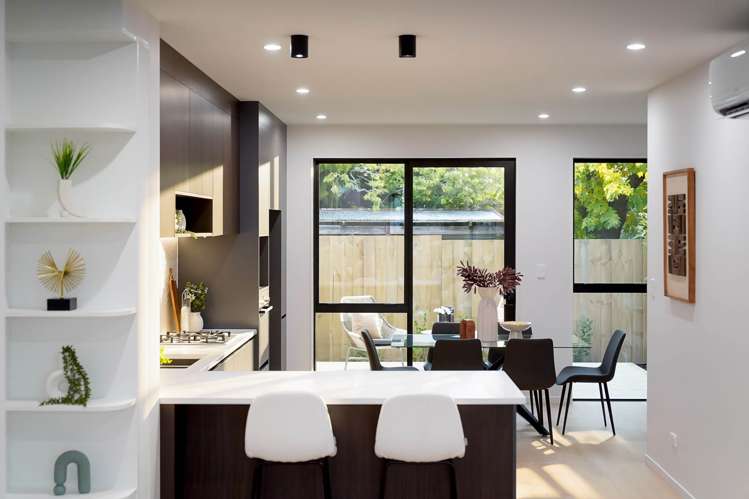 8 Mawney Road Henderson_9