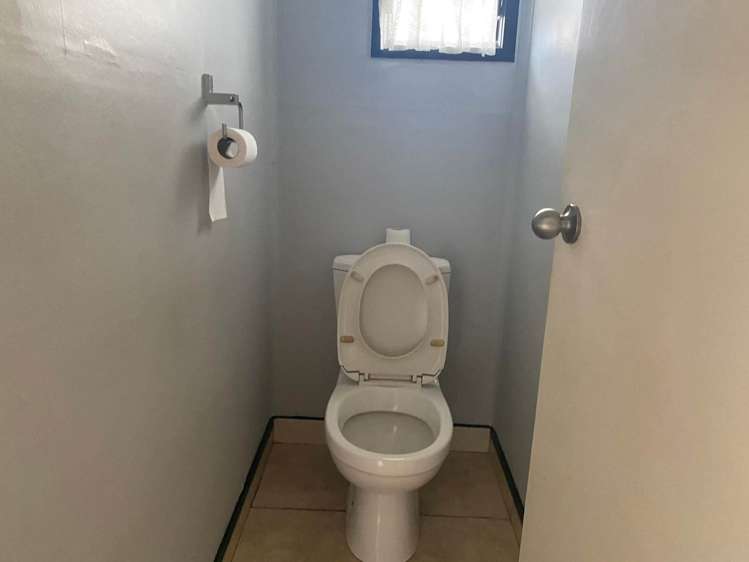 6 Albert Pryor Avenue Henderson_6