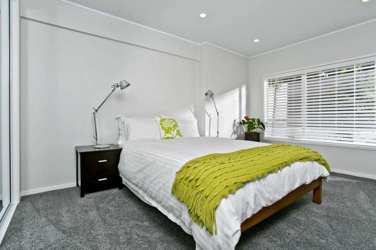 2/37 Clifton Road Hauraki_9