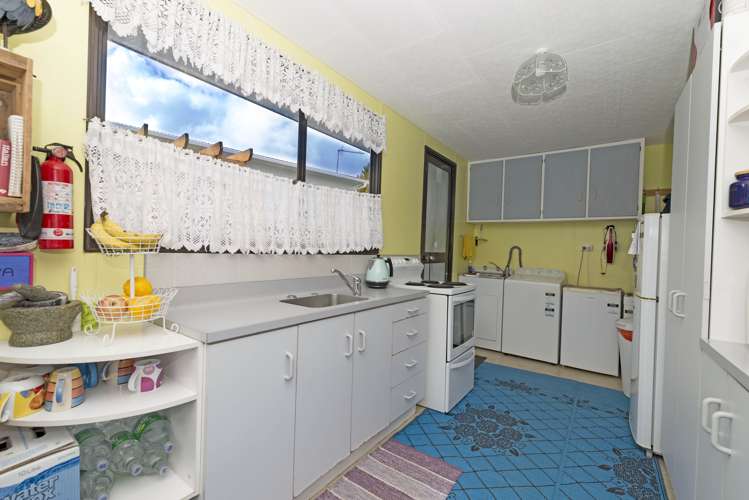 2/78 Parrs Cross Road Henderson_4