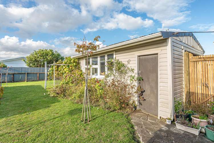 8 Fox Road Springvale_29