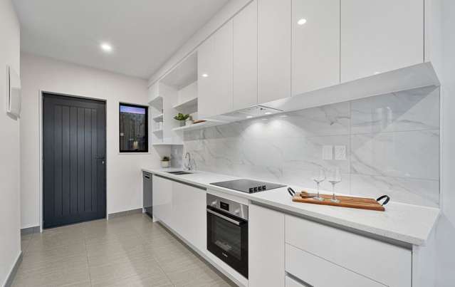 8/144 Titirangi Road New Lynn_1