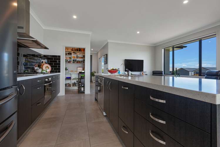 31 Eagles Way Cable Bay_8