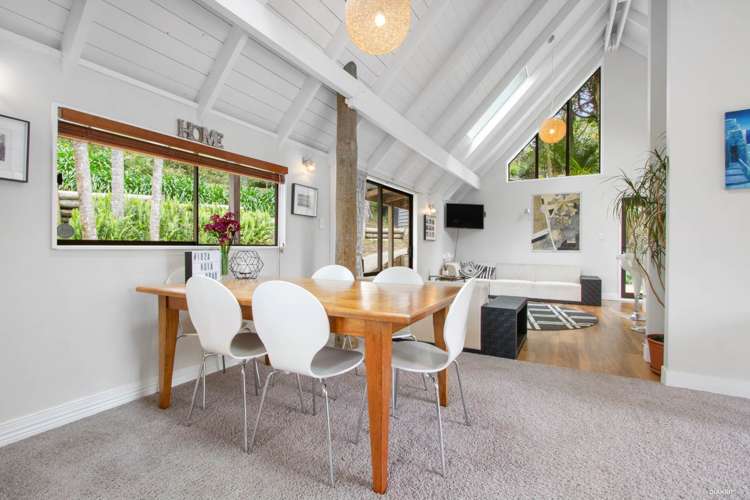 102a Huia Road Titirangi_19