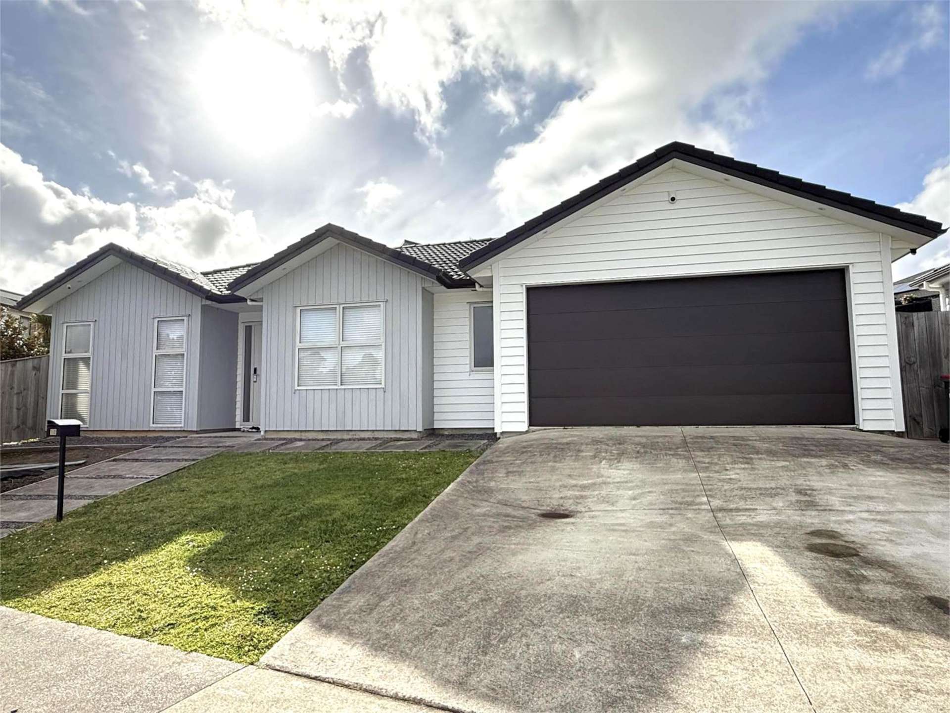 10 Franheim Crescent Orewa_0