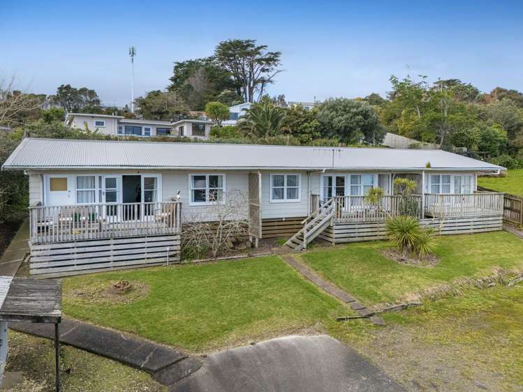 2 Kaipara Crescent_3