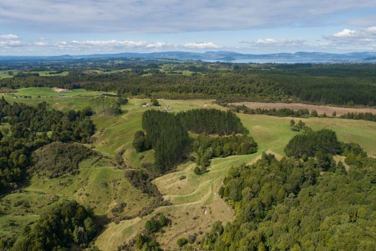 92 Lagoon Road Hamurana_18