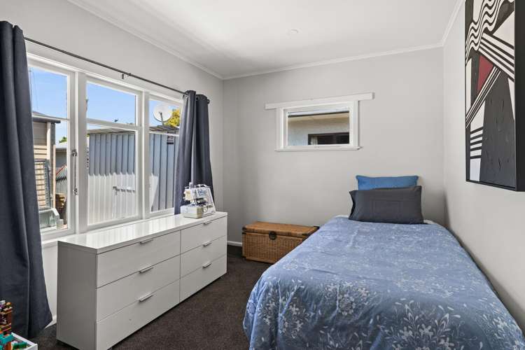 58 Harold Holt Avenue Onekawa_12