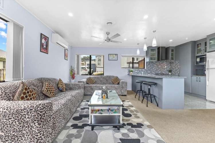 2/86 Alfriston Road Manurewa East_14