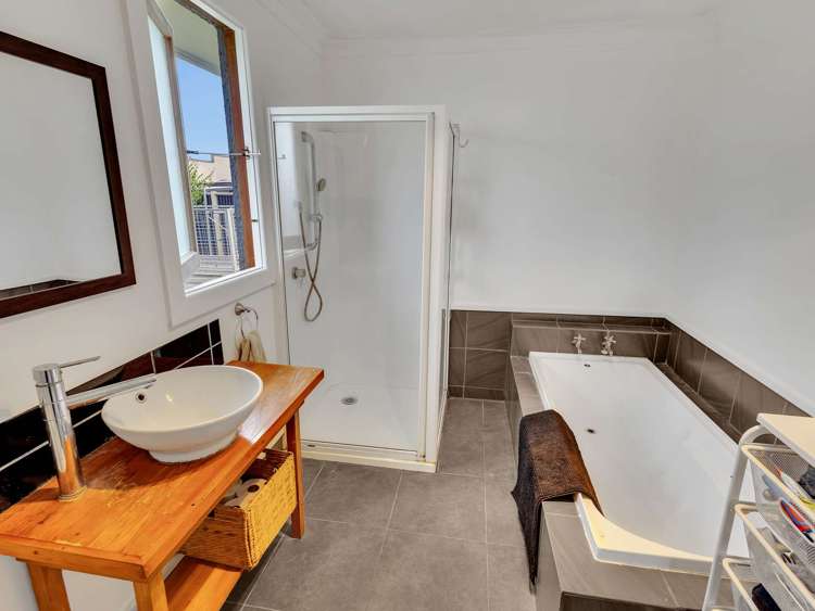 205 Sylvan Road Parkvale_10