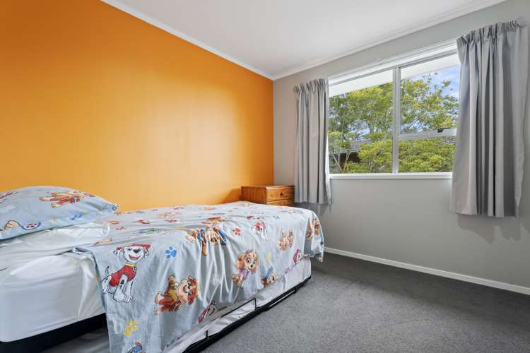 48 Harmel Road Glendene_14