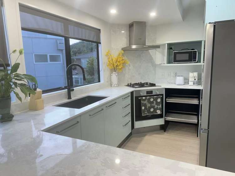 2/4 Rogers Avenue Eastern Beach_7