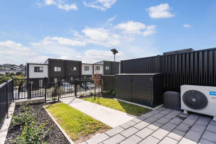 8/4 Limestone Drive Hobsonville_27