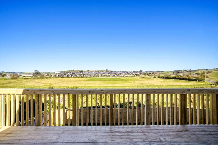 8 THOMASON CRESCENT Pokeno_20