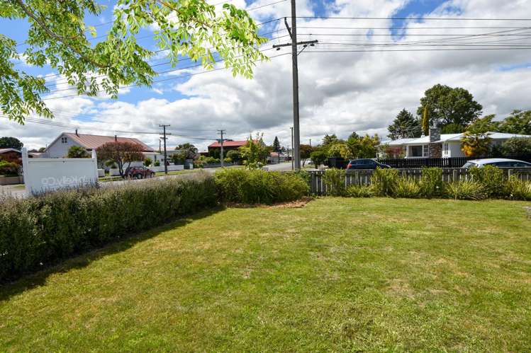 105 Broadway Carterton_16