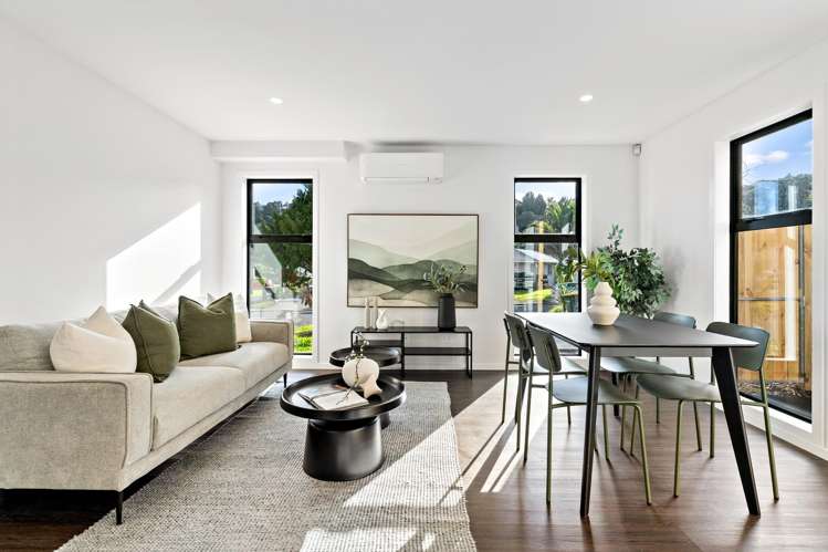 1/6 Embassy Place Glenfield_3