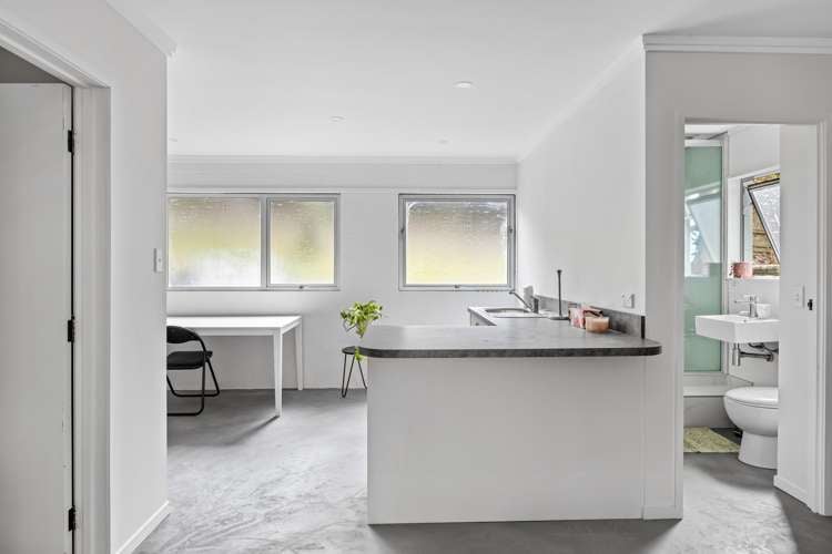 23 Coromandel Crescent Mairangi Bay_20